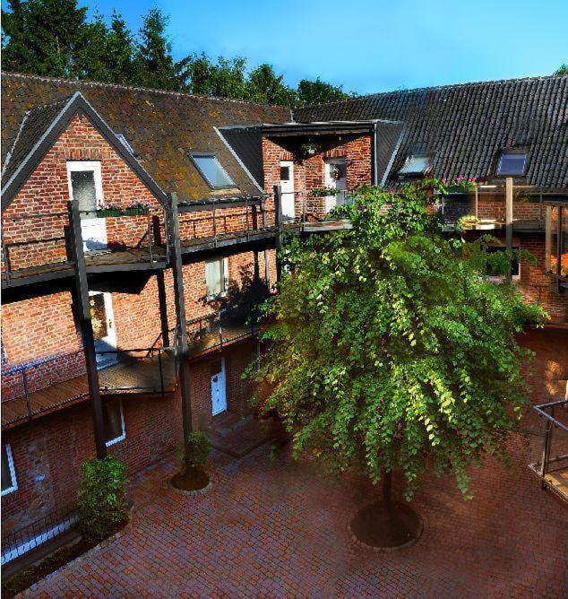 Hotel Landhaus Eschweiler Bagian luar foto