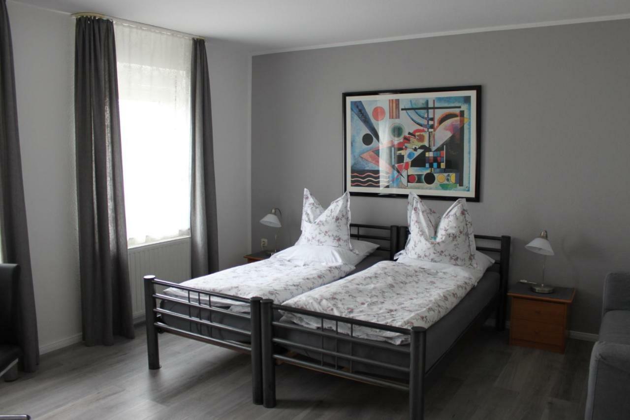 Hotel Landhaus Eschweiler Bagian luar foto